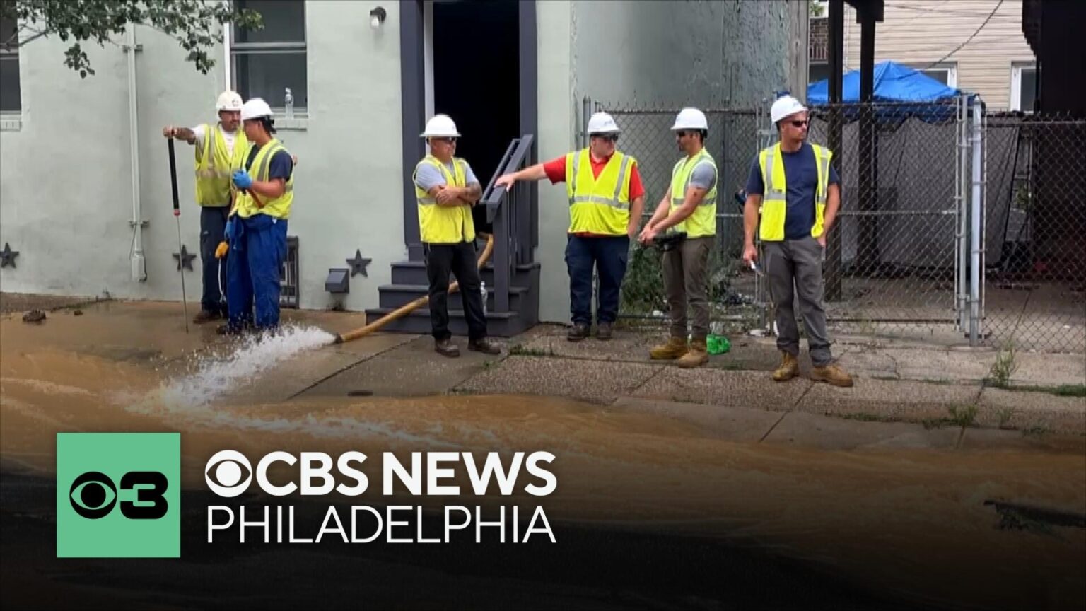 Massive Water Main Break Floods Streets in North Philadelphia – philadelphia365.info