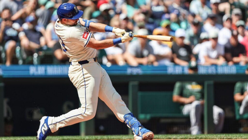 Cal Raleigh Smashes Mariners Record with 57th Home Run, Surpassing Ken Griffey Jr – news-usa.info