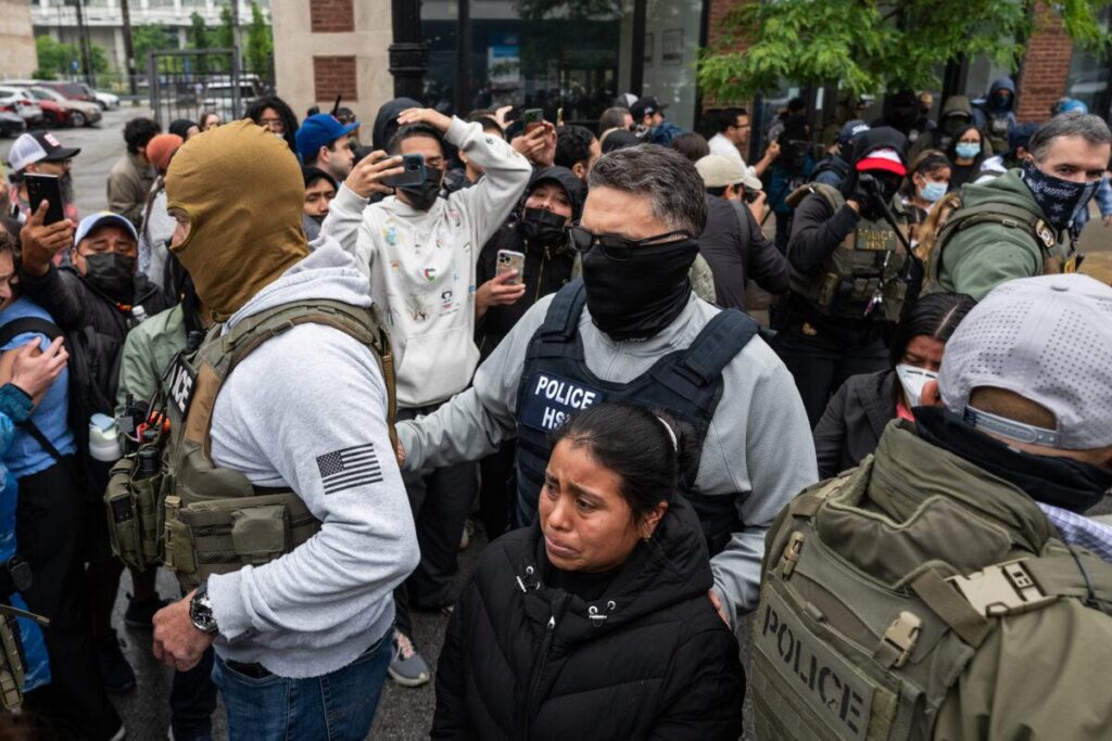 Masked Agents Arrest At Least 12 Southwest Side Workers in City ICE Raid – chicago365.info