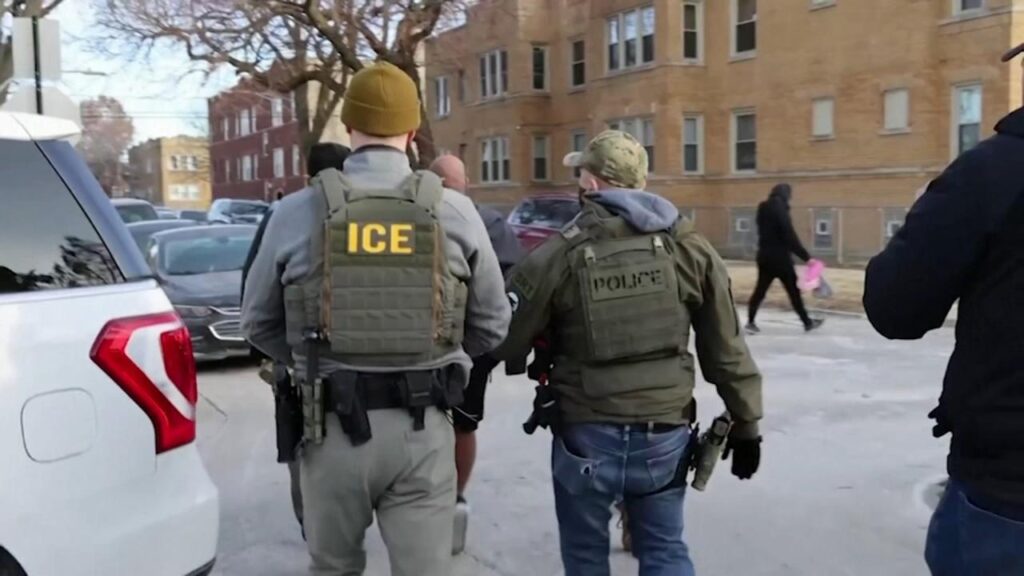 Over 400 Arrests Made in Major Chicago Area Operation, Says Top Immigration Official – chicago365.info