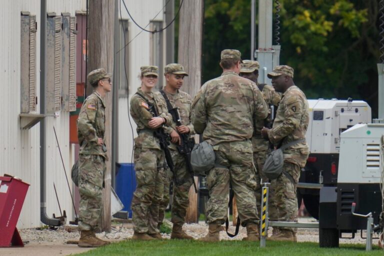 Protesters Take to the Streets Ahead of Texas National Guard Deployment in Chicago Area – houston365.info