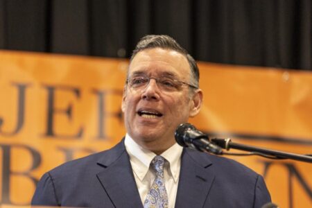 Jeff Brown, a Political Newcomer, Launches an Outsider Campaign for Philly Mayor – philadelphia365.info