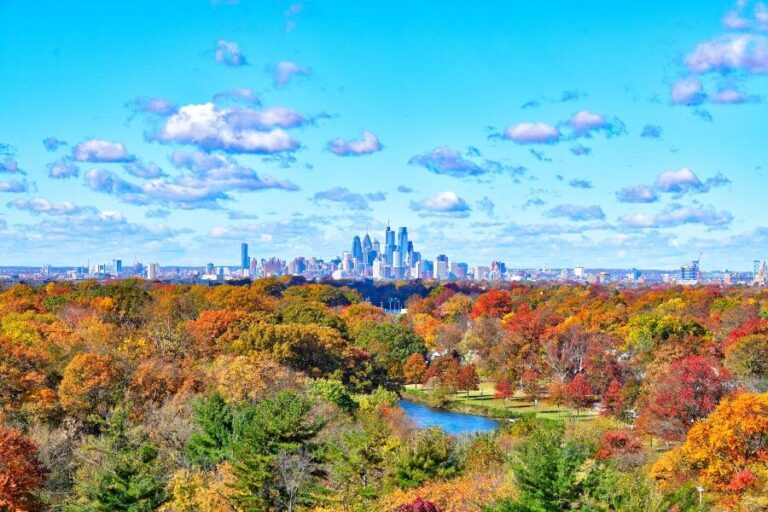 Enjoy a Crisp Fall Sunday with Partly Sunny Skies in the Philadelphia Area: Your Weather Forecast – philadelphia365.info