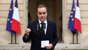 Bargaining and Backstabbing: Unraveling the Strategies Behind France’s Political Deadlock – news-france.info