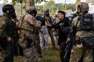 Judge orders federal immigration officers in Chicago area to wear body cameras – The Guardian – chicago365.info