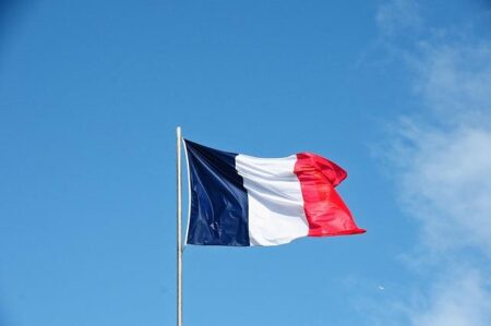 France Ditches Zoom: Embracing a Homegrown Alternative to U.S. Technology Rewritten title: France Turns Away from Zoom, Embracing a Proudly Homegrown Video Platform – news-france.info