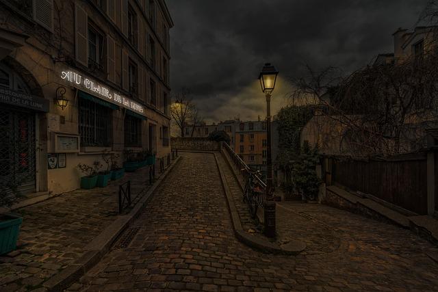 The Fierce Debate Illuminating France’s Streetlight Future – news-france.info
